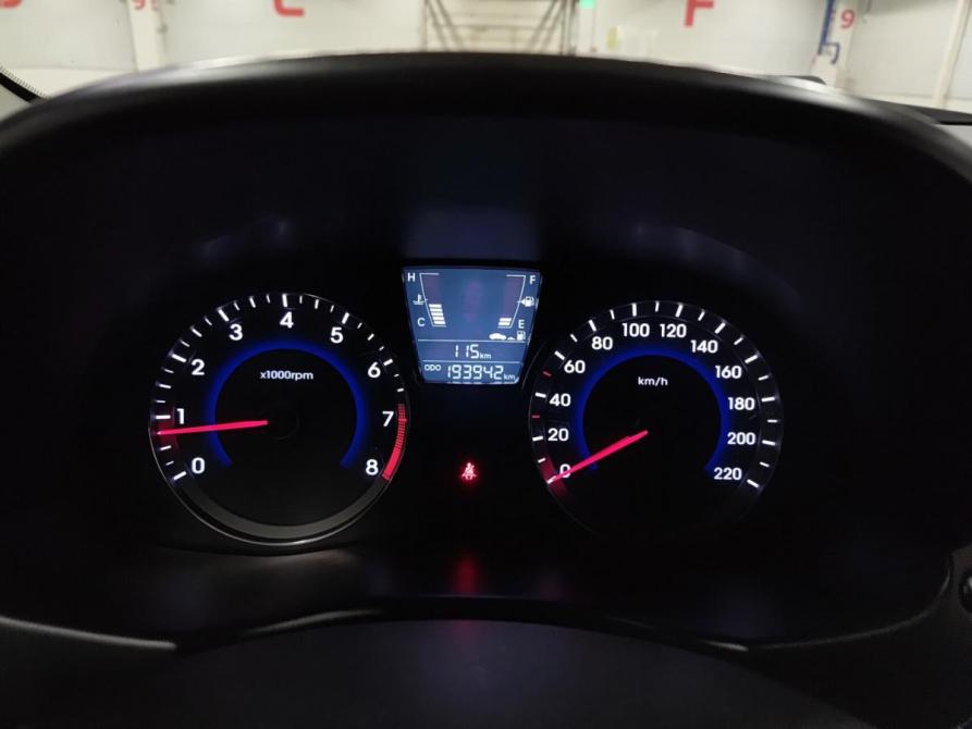 Hyundai Solaris I Казань  - изображение 16
