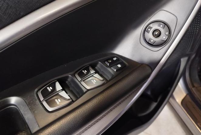 Hyundai Santa Fe III с пробегом 2014 года, цена 2 130 000 рублей, 65060 км, внедорожник, Автокод Объявления