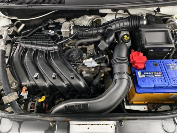Renault Logan II с пробегом 2017 года, цена 792 800 рублей, 135655 км, седан, Автокод Объявления