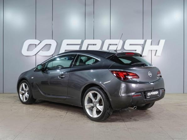 Opel Astra J Рестайлинг с пробегом 2012 года, цена 999 000 рублей, 131780 км, хэтчбек, Автокод Объявления