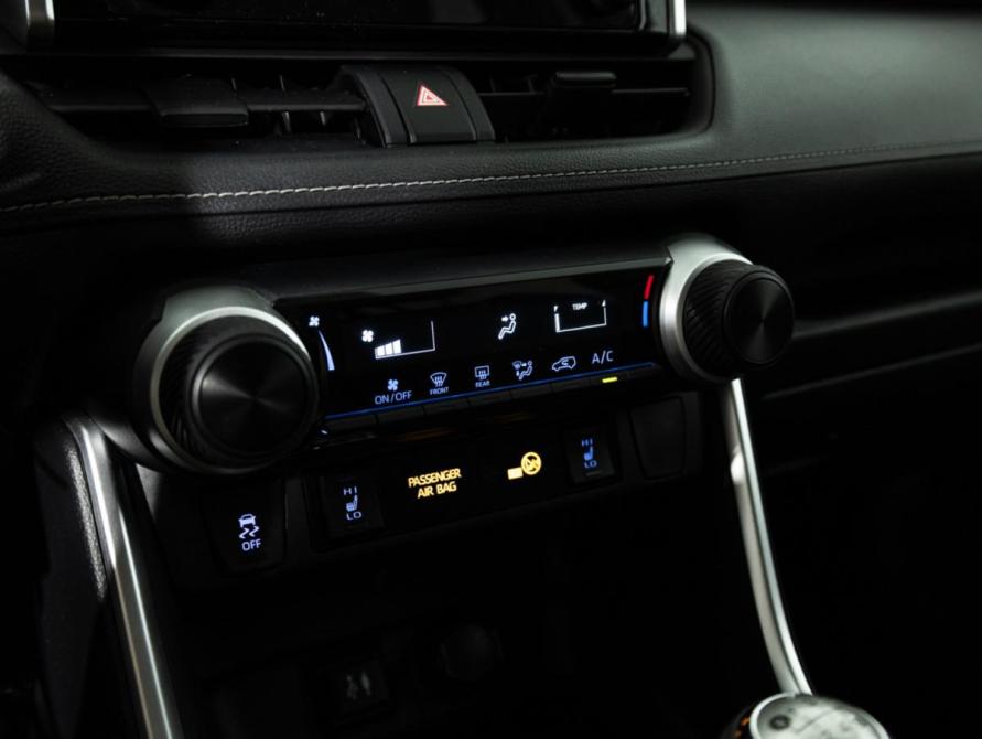 Toyota RAV4 V (XA50) Санкт-Петербург  - изображение 18