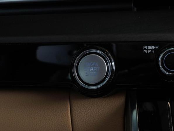 Kia Carnival IV с пробегом 2021 года, цена 5 149 000 рублей, 60791 км, минивэн, Автокод Объявления