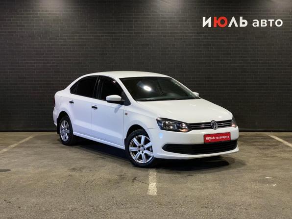 Volkswagen Polo V с пробегом 2013 года, цена 879 000 рублей, 151405 км, седан, Автокод Объявления