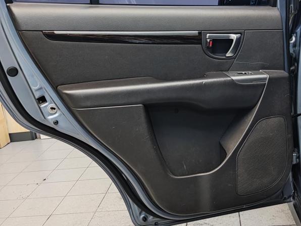 Hyundai Santa Fe II Рестайлинг с пробегом 2011 года, цена 1 430 000 рублей, 228188 км, внедорожник, Автокод Объявления