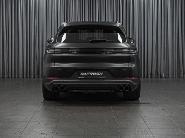 Porsche Cayenne III Рестайлинг с пробегом 2024 года, цена 16 350 000 рублей, 34752 км, внедорожник, Автокод Объявления