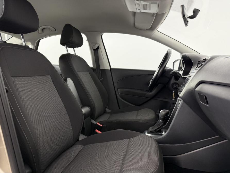 Volkswagen Polo V Рестайлинг Калининград  - изображение 16