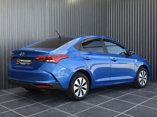 Hyundai Solaris II Рестайлинг с пробегом 2021 года, цена 1 467 000 рублей, 56167 км, седан, Автокод Объявления