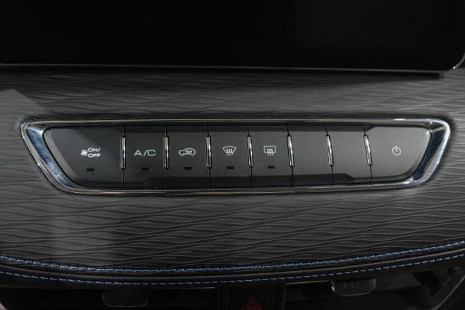 Haval Jolion I с пробегом 2024 года, цена 2 249 000 рублей, 24967 км, внедорожник, Автокод Объявления