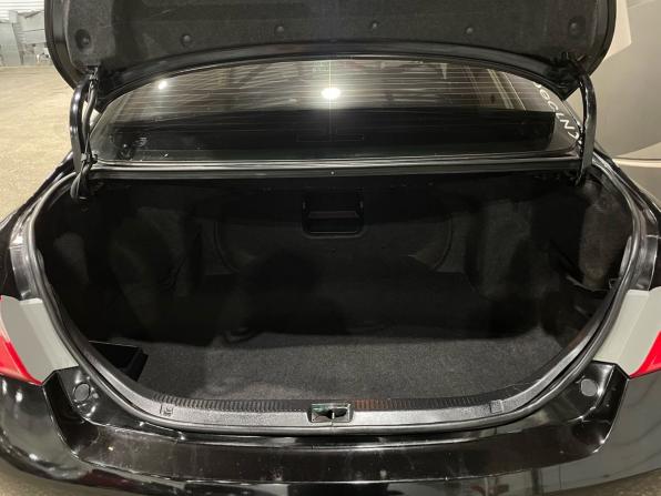 Toyota Camry VI (XV40) Рестайлинг с пробегом 2011 года, цена 1 335 000 рублей, 152188 км, седан, Автокод Объявления
