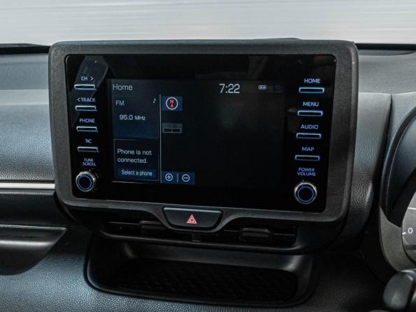 Toyota Yaris IV с пробегом 2020 года, цена 1 275 000 рублей, 139385 км, хэтчбек, Автокод Объявления