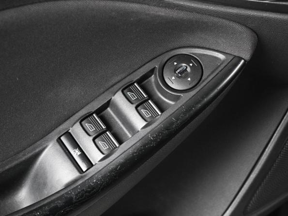 Ford Focus III Рестайлинг с пробегом 2016 года, цена 1 159 000 рублей, 163957 км, седан, Автокод Объявления