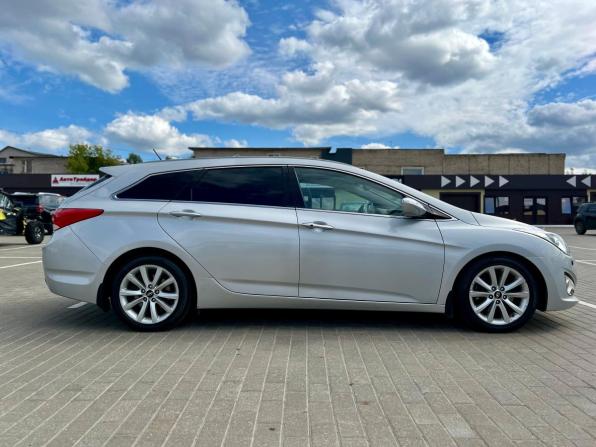Hyundai i40 I с пробегом 2013 года, цена 1 150 000 рублей, 99859 км, универсал, Автокод Объявления