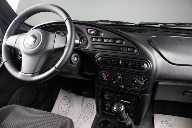 Chevrolet Niva I Рестайлинг с пробегом 2018 года, цена 799 000 рублей, 102433 км, внедорожник, Автокод Объявления