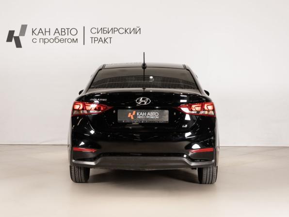 Hyundai Solaris II с пробегом 2020 года, цена 1 397 800 рублей, 74114 км, седан, Автокод Объявления