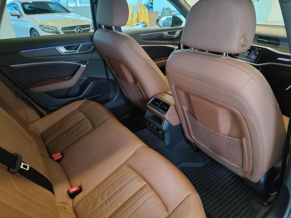 Audi A6 V (C8) с пробегом 2021 года, цена 3 884 000 рублей, 118639 км, седан, Автокод Объявления