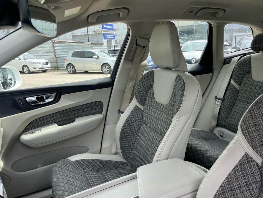 Volvo XC60 II Краснодар  - изображение 16