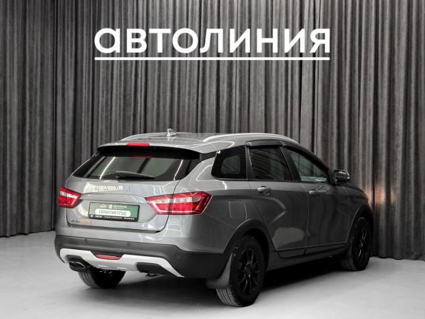 Lada (ВАЗ) Vesta I с пробегом 2020 года, цена 900 000 рублей, 117000 км, универсал, Автокод Объявления