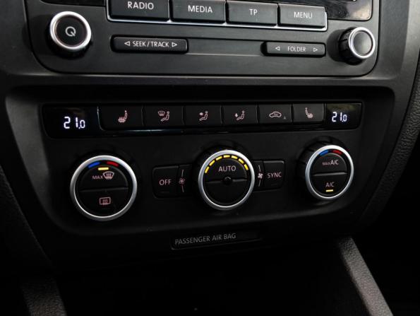 Volkswagen Jetta VI с пробегом 2012 года, цена 849 000 рублей, 204508 км, седан, Автокод Объявления