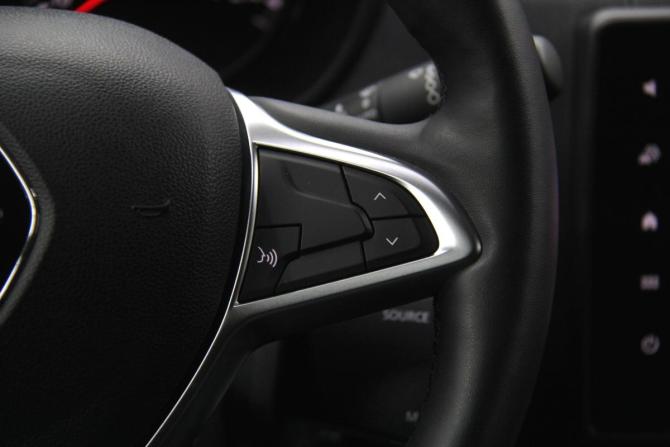 Renault Duster II с пробегом 2021 года, цена 2 100 000 рублей, 53283 км, внедорожник, Автокод Объявления