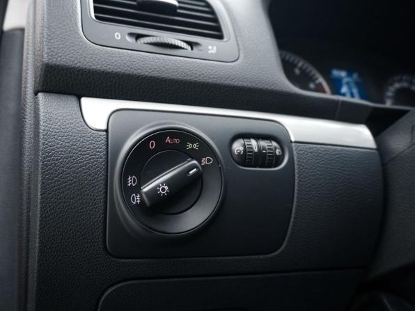 Volkswagen Jetta V с пробегом 2010 года, цена 899 000 рублей, 96145 км, седан, Автокод Объявления