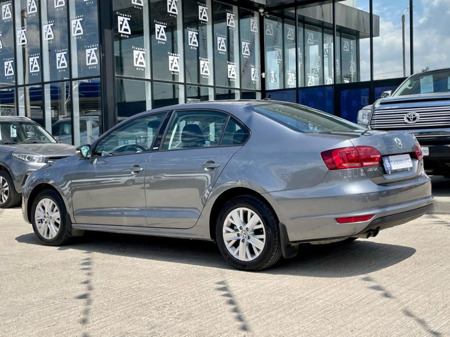 Volkswagen Jetta VI Рестайлинг Краснодар  - изображение 3
