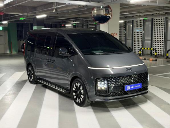 Hyundai Staria I с пробегом 2024 года, цена 8 490 000 рублей, 6430 км, минивэн, Автокод Объявления