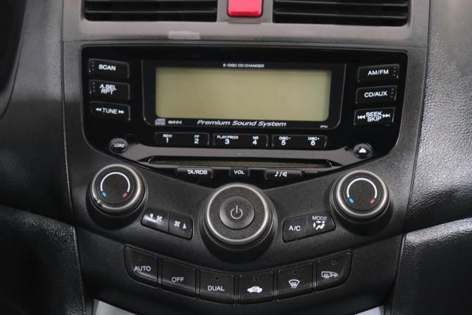 Honda Accord VII Рестайлинг с пробегом 2006 года, цена 899 000 рублей, 364000 км, седан, Автокод Объявления