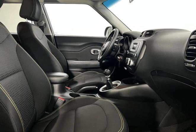 Kia Soul II с пробегом 2015 года, цена 1 290 000 рублей, 84120 км, хэтчбек, Автокод Объявления