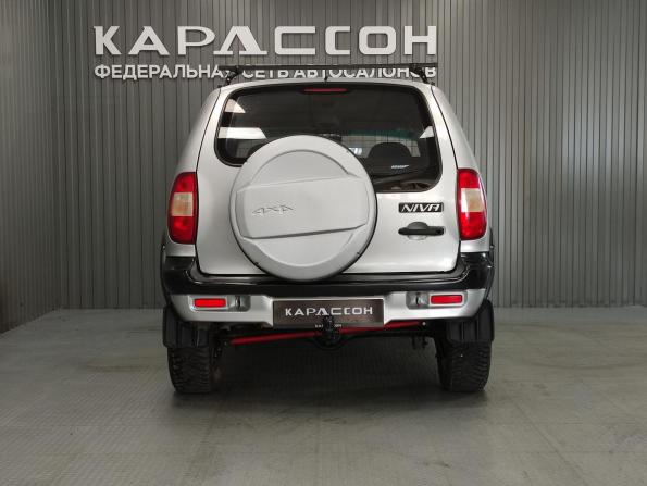 Chevrolet Niva I с пробегом 2004 года, цена 325 000 рублей, 116015 км, внедорожник, Автокод Объявления
