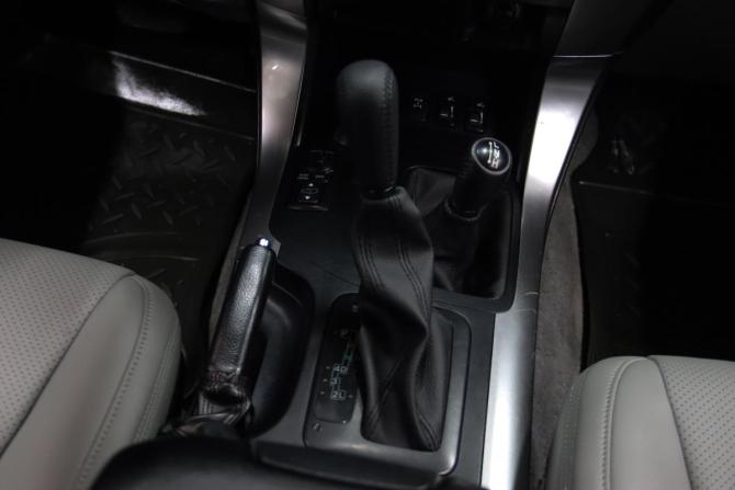 Toyota Land Cruiser Prado 120 Series с пробегом 2007 года, цена 1 795 950 рублей, 247172 км, внедорожник, Автокод Объявления