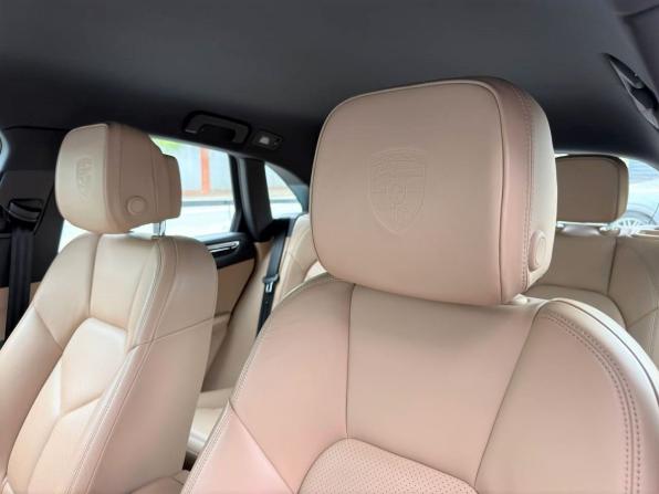 Porsche Macan I Рестайлинг с пробегом 2019 года, цена 4 174 000 рублей, 184518 км, внедорожник, Автокод Объявления