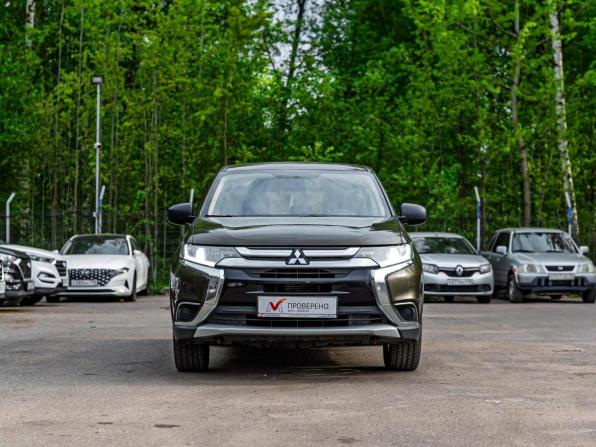Mitsubishi Outlander III Рестайлинг 2 с пробегом 2015 года, цена 1 368 000 рублей, 175976 км, внедорожник, Автокод Объявления