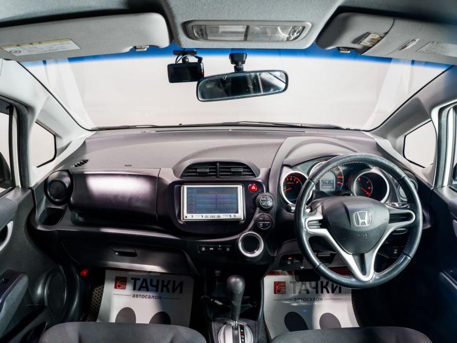 Honda Fit II Чита  - изображение 7