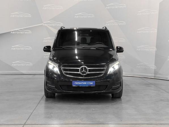 Mercedes-Benz V-Класс III (W447) с пробегом 2017 года, цена 5 000 000 рублей, 105400 км, минивэн, Автокод Объявления