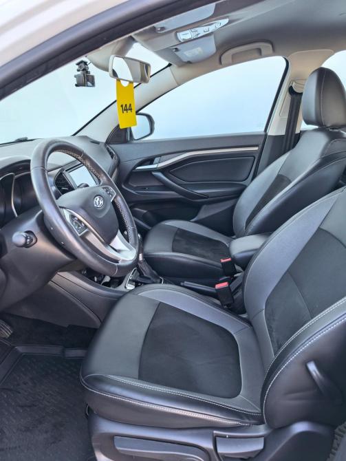 Lada (ВАЗ) Vesta I Санкт-Петербург  - изображение 9