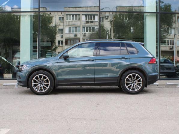 Volkswagen Tiguan II с пробегом 2019 года, цена 2 450 000 рублей, 125000 км, внедорожник, Автокод Объявления