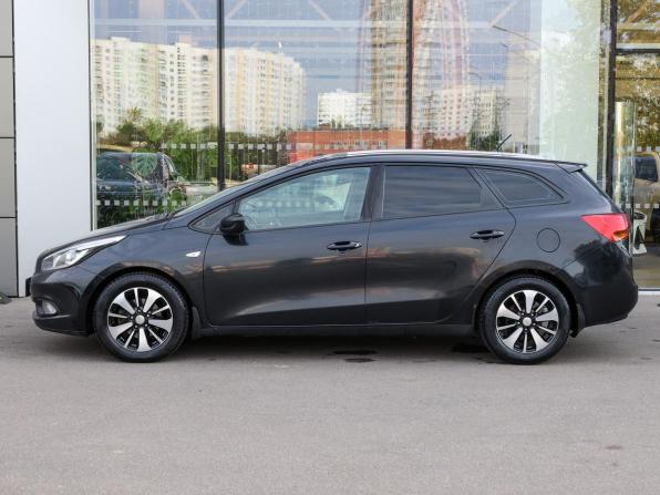 Kia Ceed II с пробегом 2014 года, цена 949 000 рублей, 179482 км, универсал, Автокод Объявления
