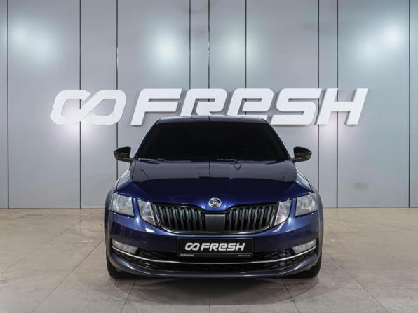 Skoda Octavia III (A7) Рестайлинг с пробегом 2017 года, цена 1 999 000 рублей, 156158 км, лифтбек, Автокод Объявления