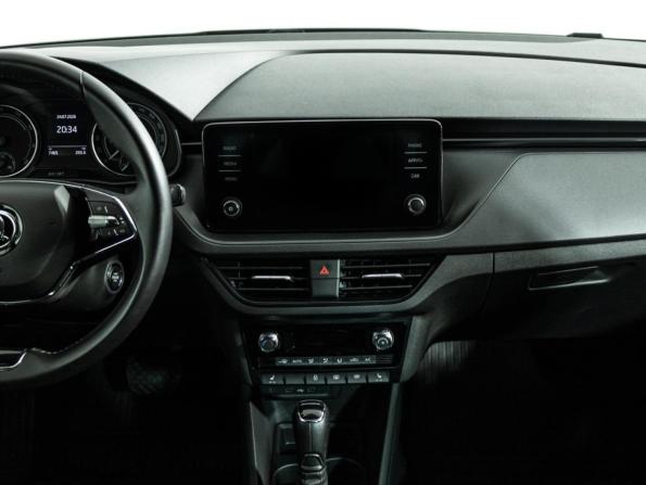 Skoda Rapid II с пробегом 2021 года, цена 2 100 000 рублей, 7463 км, лифтбек, Автокод Объявления