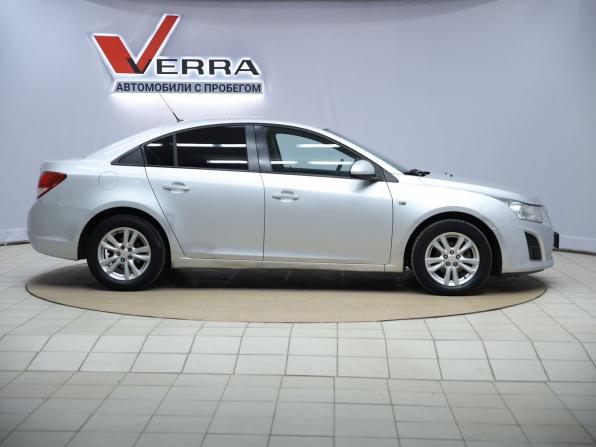 Chevrolet Cruze I Рестайлинг с пробегом 2013 года, цена 630 000 рублей, 266696 км, седан, Автокод Объявления