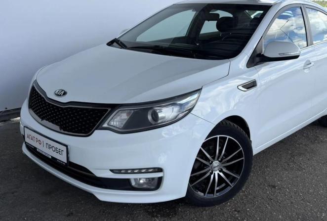 Kia Rio III Рестайлинг с пробегом 2015 года, цена 1 300 000 рублей, 119389 км, седан, Автокод Объявления