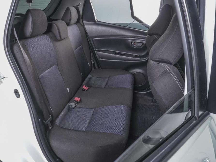 Toyota Vitz III (XP130) Рестайлинг 2 Ростов-на-Дону  - изображение 9