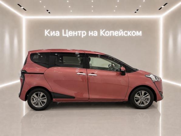 Toyota Sienta II с пробегом 2017 года, цена 1 295 000 рублей, 112000 км, компактвэн, Автокод Объявления