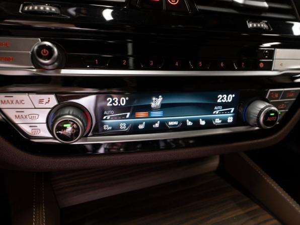 BMW 5 серии VII (G30/G31/G38) Рестайлинг с пробегом 2022 года, цена 6 300 000 рублей, 39932 км, седан, Автокод Объявления