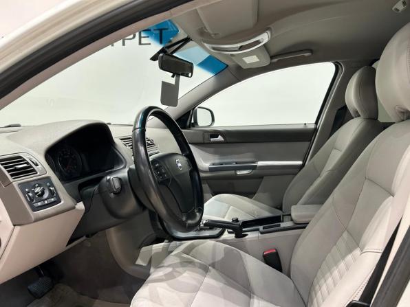 Volvo S40 II Рестайлинг с пробегом 2011 года, цена 699 000 рублей, 182170 км, седан, Автокод Объявления