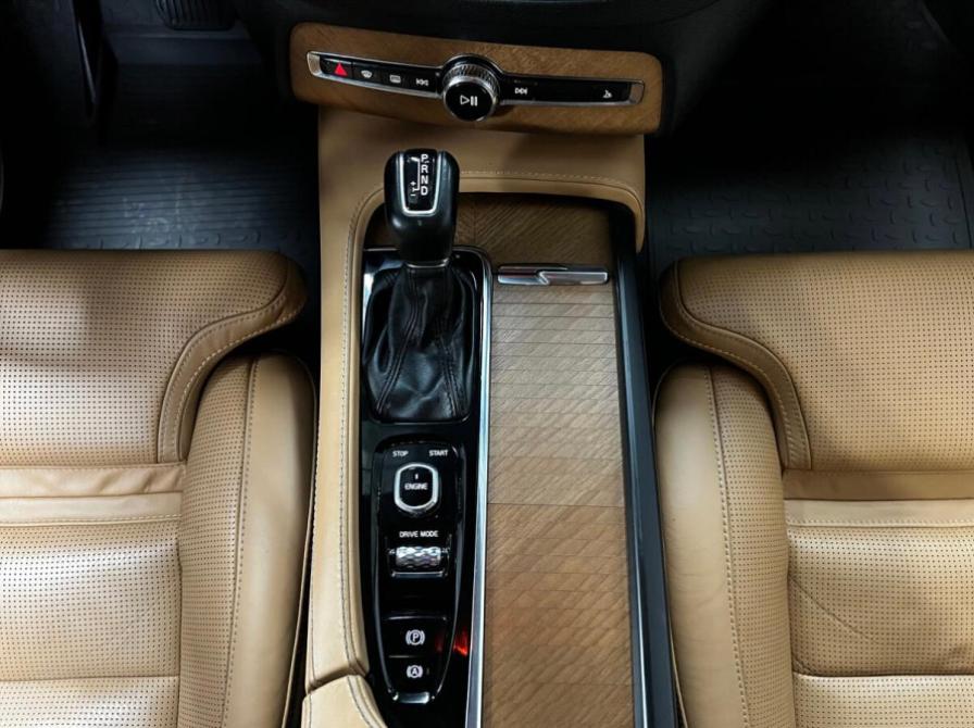 Volvo XC90 II Казань  - изображение 13