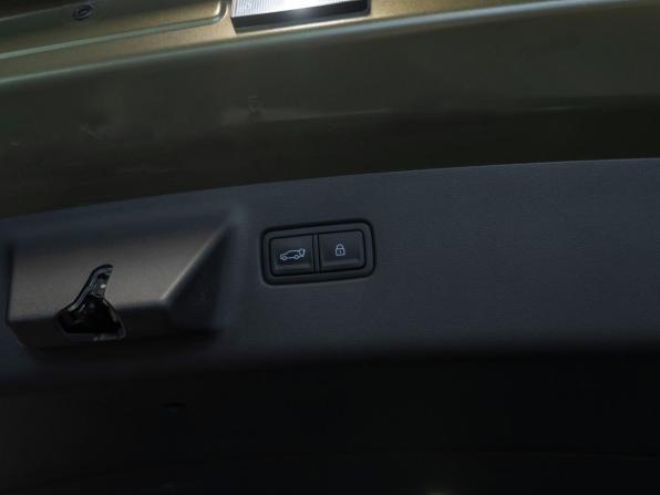 Hyundai Santa Fe V (MX5) с пробегом 2025 года, цена 5 140 000 рублей, 22717 км, внедорожник, Автокод Объявления