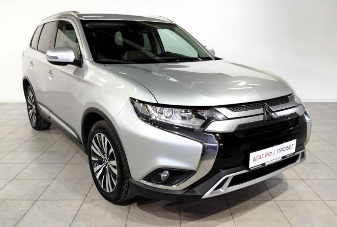 Mitsubishi Outlander III Рестайлинг 3 с пробегом 2019 года, цена 2 150 000 рублей, 207634 км, внедорожник, Автокод Объявления