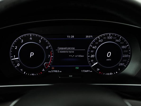 Volkswagen Tiguan II с пробегом 2018 года, цена 2 079 700 рублей, 173689 км, внедорожник, Автокод Объявления