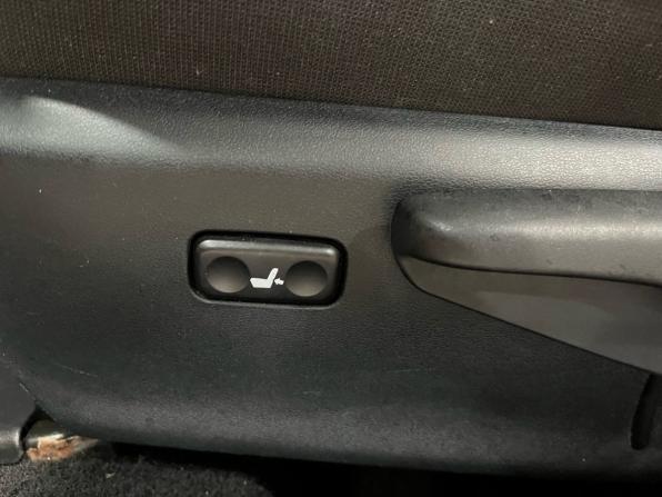 Toyota Auris II с пробегом 2013 года, цена 825 000 рублей, 205562 км, хэтчбек, Автокод Объявления